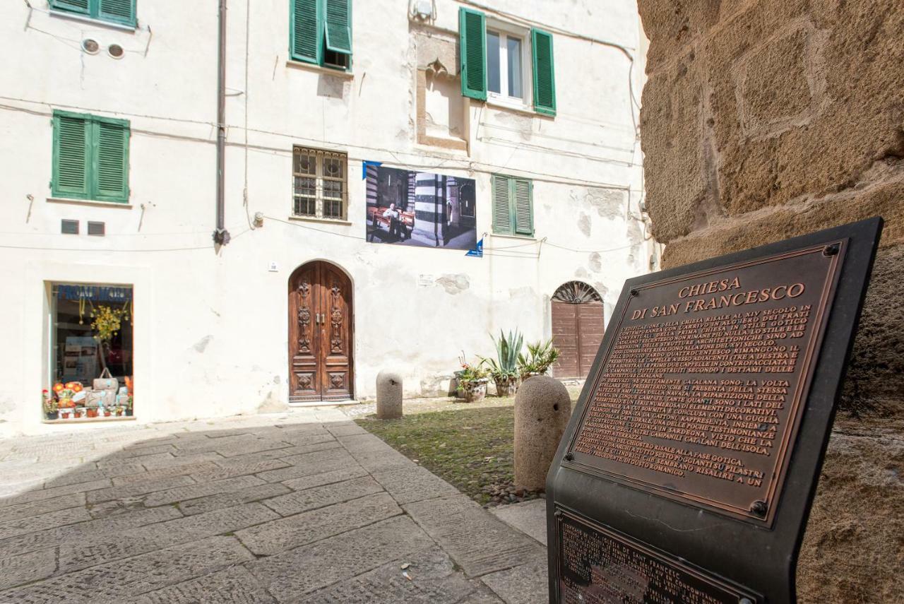Centro Storico Carlo Alberto Альгеро Экстерьер фото